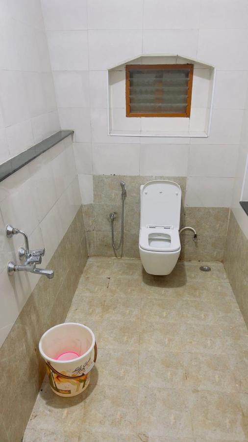 Perinba Vilas Inn Ketti Bagian luar foto