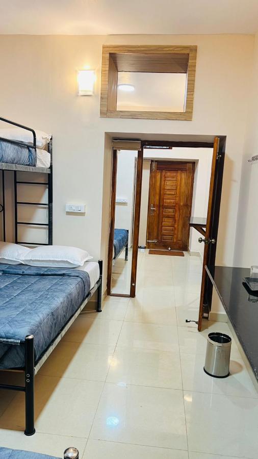 Perinba Vilas Inn Ketti Bagian luar foto